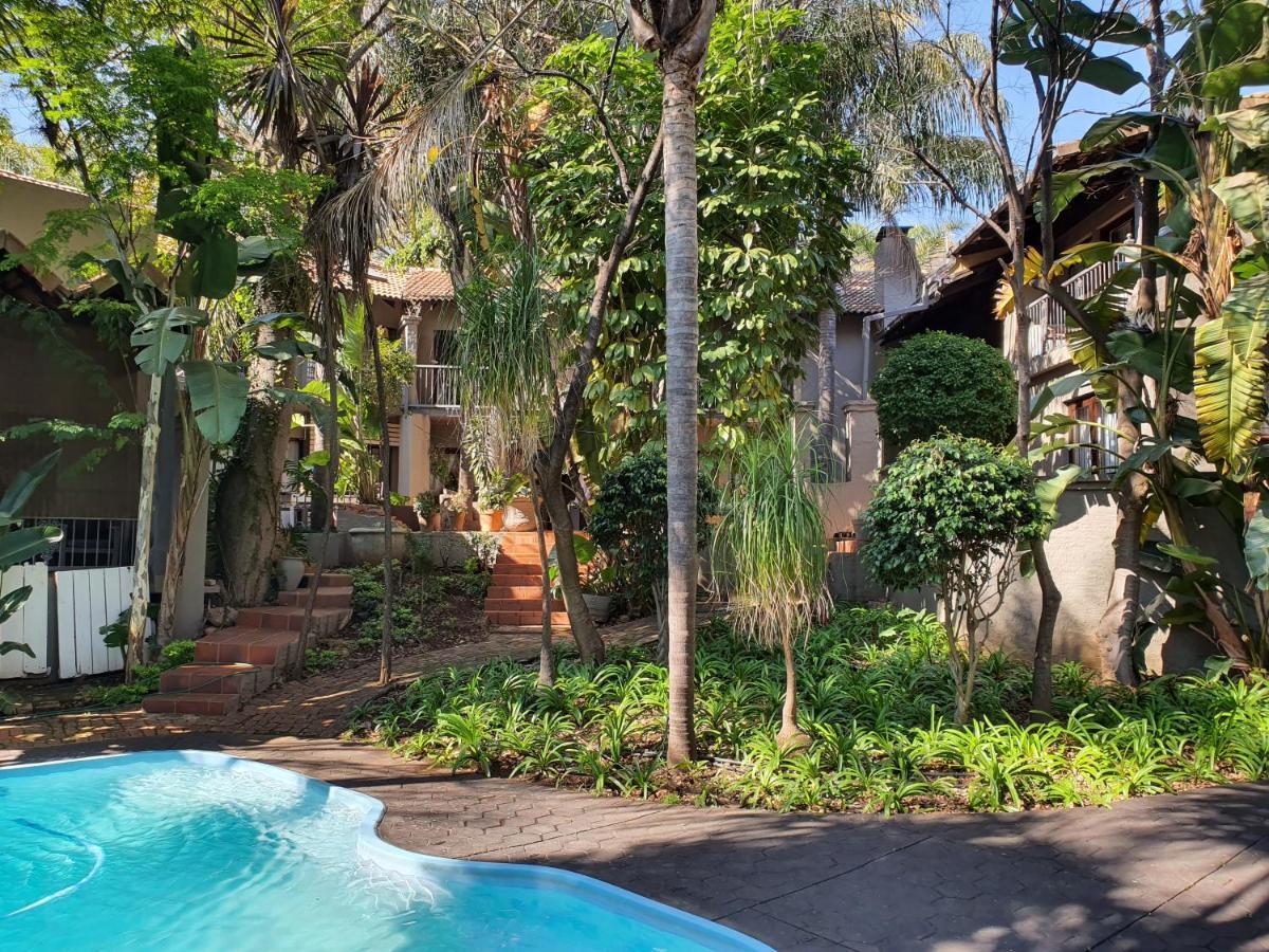 Waterhouse Guest Lodge - Indus Street Pretoria-Noord Exterior foto