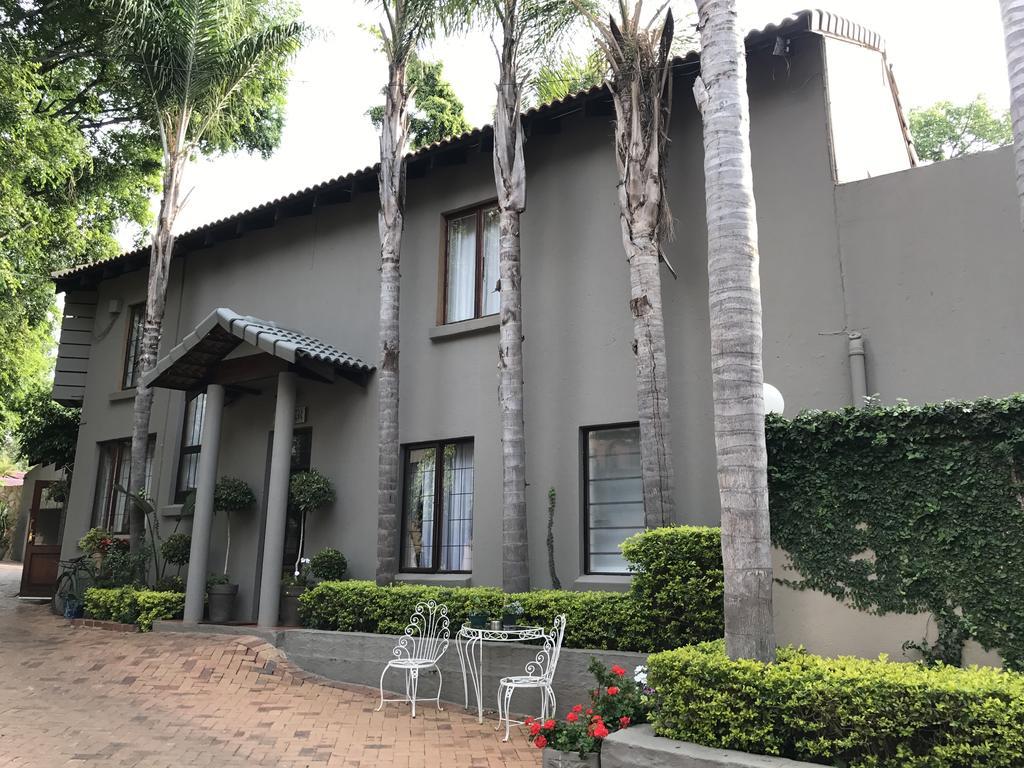 Waterhouse Guest Lodge - Indus Street Pretoria-Noord Exterior foto